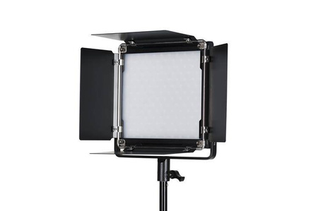 Quadralite Thea 300 Pro Wrota