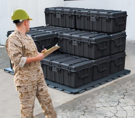 Peli 0550 skrzynia z gąbką, bez kółek/czarna