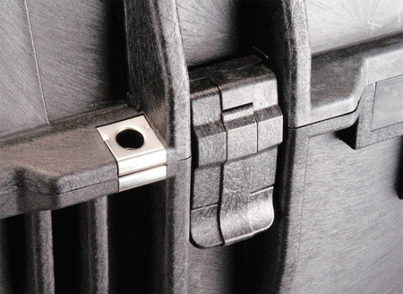 Peli 1730 skrzynia z gąbką/czarna