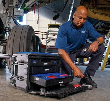 Peli 0450 skrzynia bez gąbki - bez szuflad/czarna