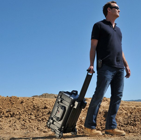 Peli 1560M skrzynia z gąbką/czarna, wersja MOBILITY