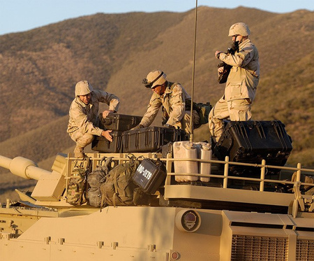 Peli 1660 skrzynia z gąbką/czarna